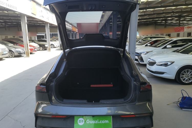 Used CHANGAN UNI-V 2022 1.5T Prestige Version
