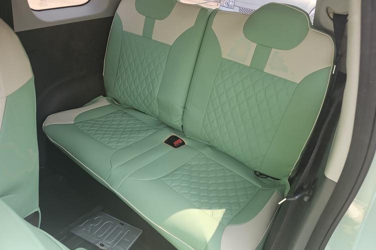 Used CHANGAN NEVO Lumin 2022 210km Sweet Edition Left Rear Seat