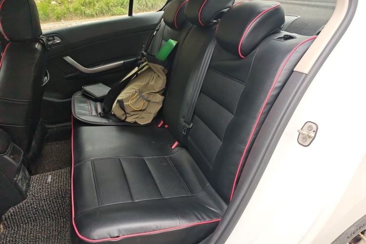 Used Peugeot 408 2013 1.6L Manual Comfort Edition