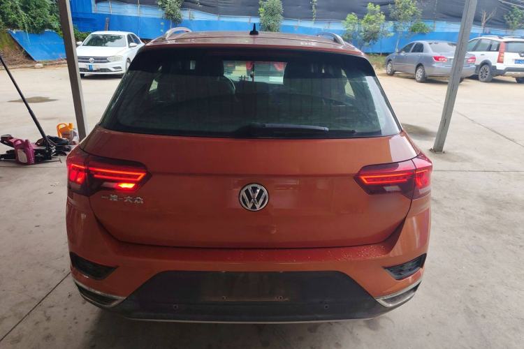 Used Volkswagen T-ROC 2018 280TSI DSG Two-Wheel-Drive Comfort Version China V Standard
