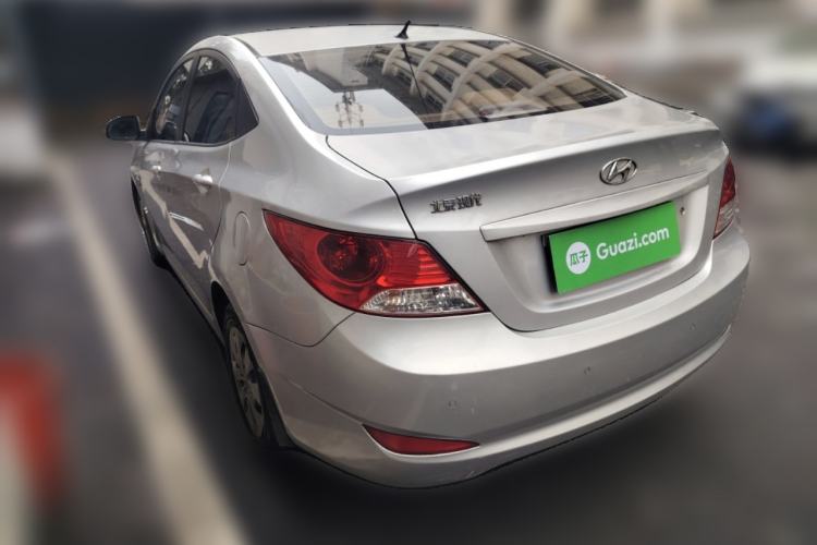 Used Hyundai Verna (older generation) 2010 Sedan 1.4L Manual Comfort GS