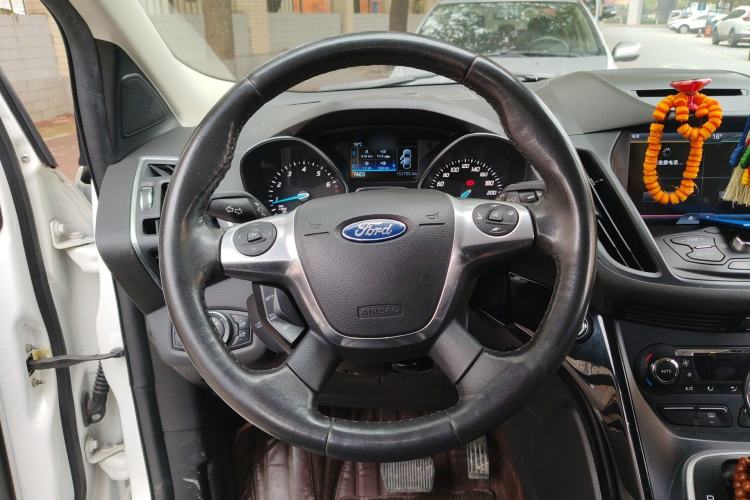 Used Ford Kuga 2013 2.0L GTDi Four-Wheel-Drive Sport Model
