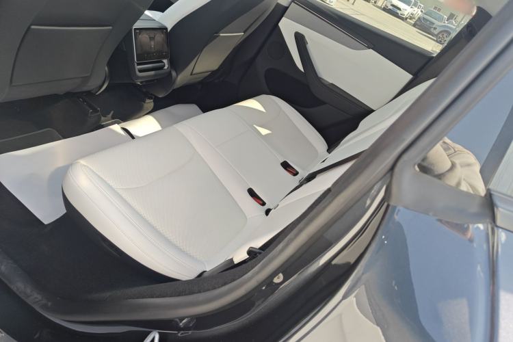 Used Tesla Model Y 2025 Rear-Wheel Drive First Edition