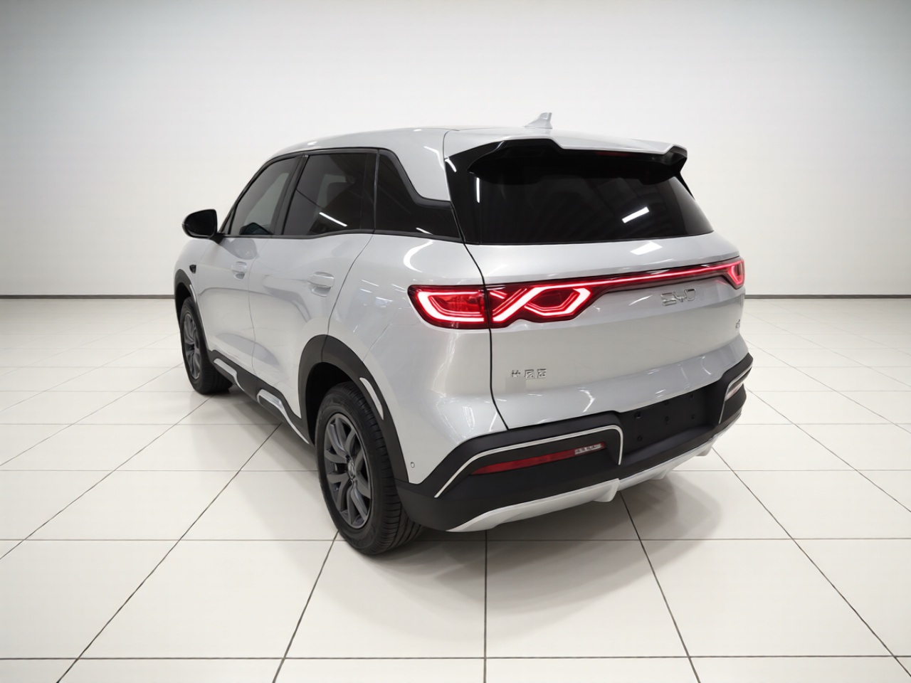 BYD Yuan UP 2025 Intelligent Driving Version 401 KM Dynamic Edition — снимка 4