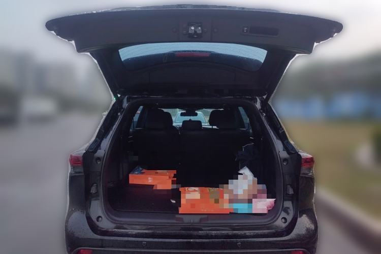 Used Toyota Crown Kluger 2023 2.5L HEV Four-Wheel Drive Luxury Edition Trunk