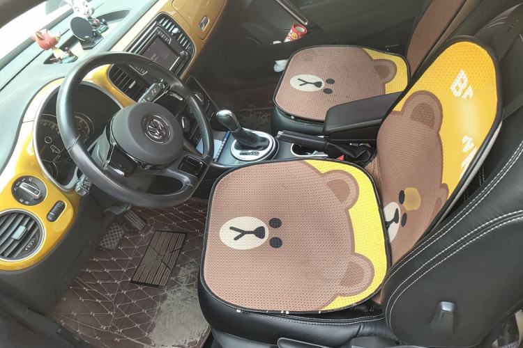 Used Volkswagen Beetle 2017 180TSI Dune Off-Road Edition Left Front Seat