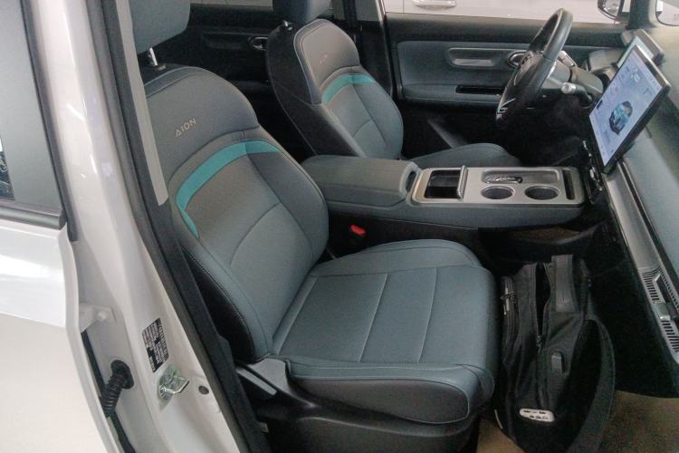 Used AION Y 2023 Younger Star Edition