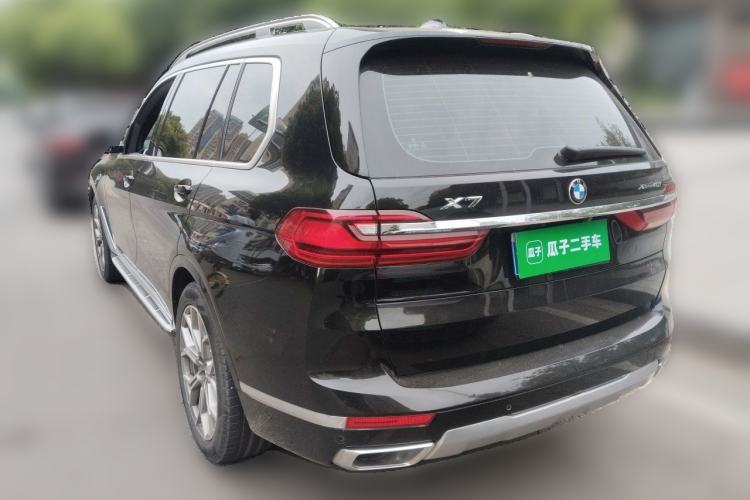 Used BMW X7 