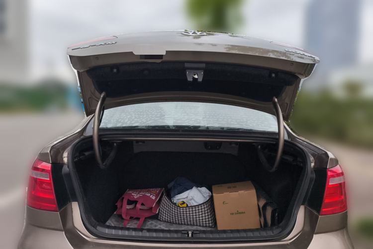 Used Volkswagen Bora 2014 1.6L Manual Fashion Edition