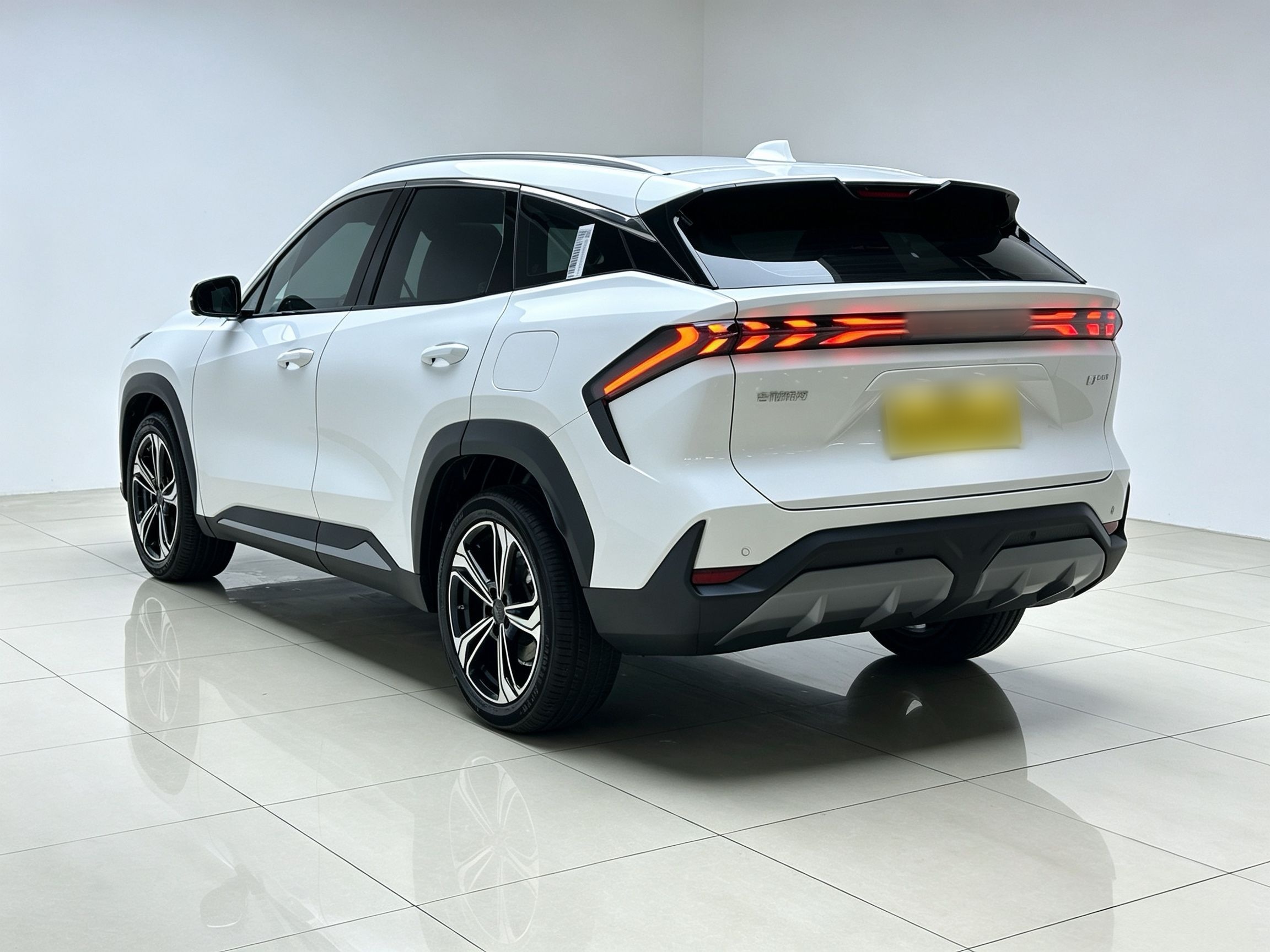 Geely Galaxy L7 2025 EM-i 115km Exploration Edition — снимка 16