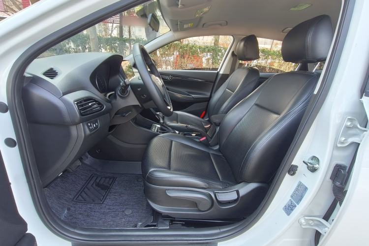 Used Hyundai Celesta 2020 1.6L Automatic GL Enjoyable Edition