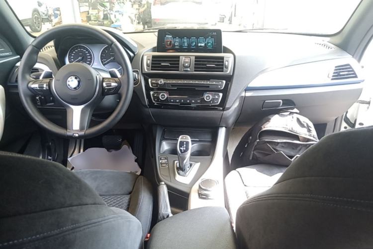 Ojetý BMW 2 Series 2017 M240i
