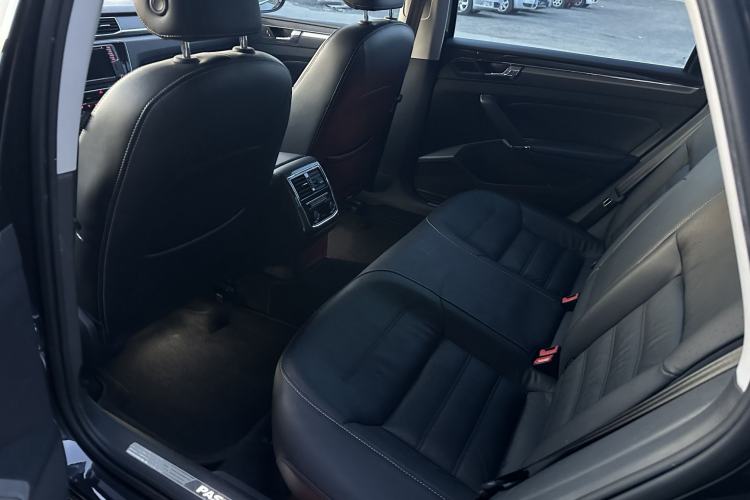 Used Volkswagen Passat 2016 380TSI DSG Prestige Edition