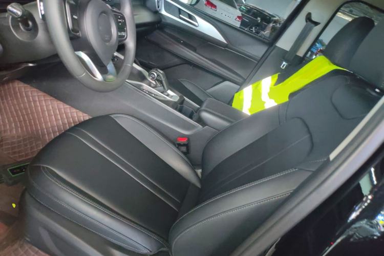 Used Great Wall King Kong Poer 2024 2.0T Automatic 8AT Diesel 4x4 Elite Flatbed Left Front Seat