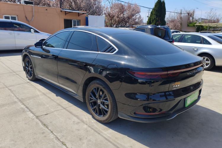 Used BYD Han 2024 DM-i Glory Edition 121KM Prestige Model