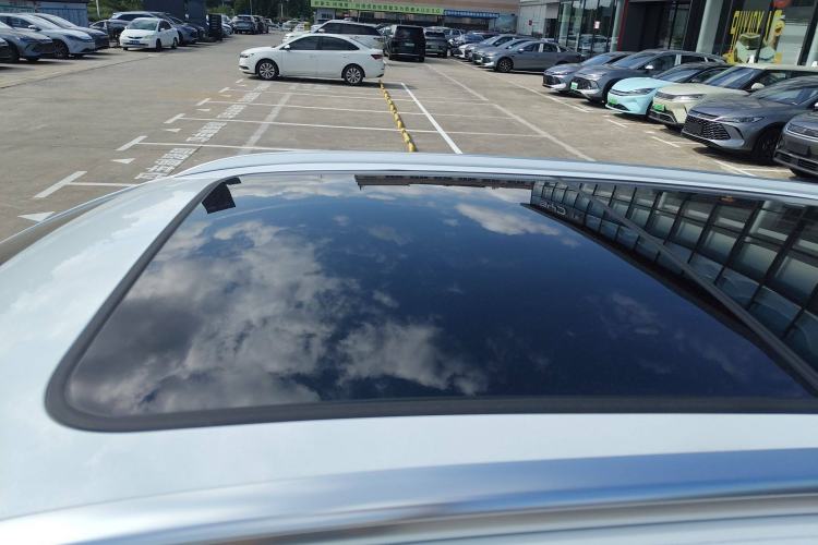 Used BYD Song L DM-i 2024 112 km Beyond Edition