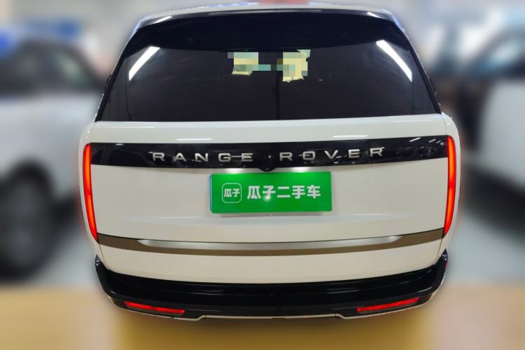 Used Land Rover Range Rover 2023 3.0 L6 360 PS Grand Edition