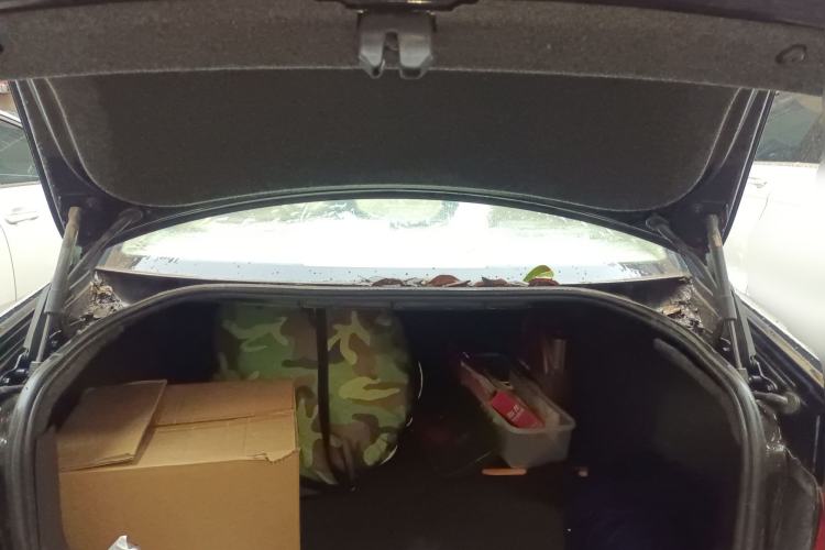 Used Volkswagen Passat 2009 2.0L MFI Automatic Luxury Edition