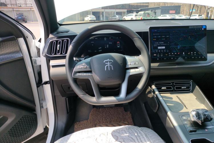 Used BYD Song Pro New Energy 2025 2nd Generation Intelligent Driving Version DM-i 75KM Leading Edition Steering Wheel
