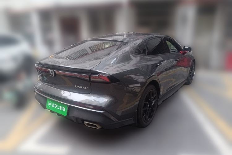 Used CHANGAN UNI-V 2024 1.5T Prestige Edition
