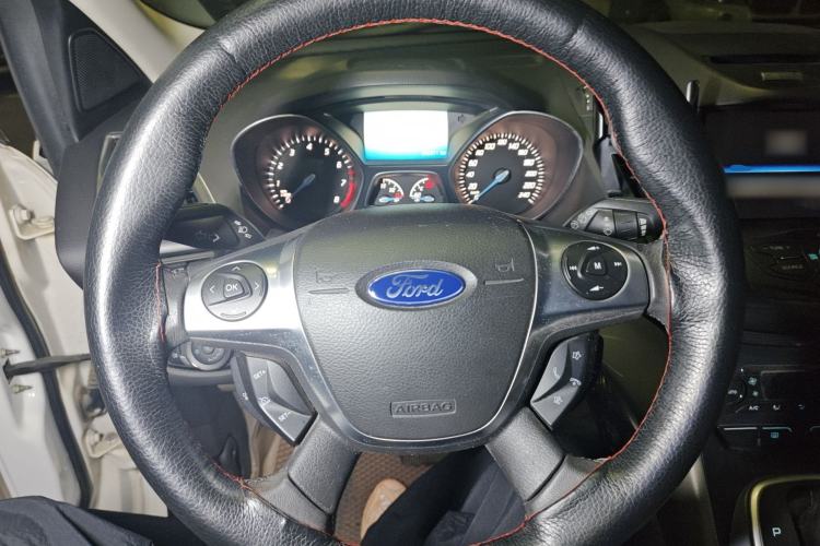 Used Ford Kuga 2013 1.6L GTDi 4x4 Elite Model
