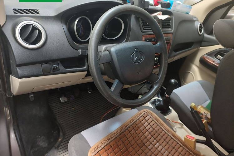 Used CHANGAN KAICHENG Ruixing M80 2018 1.5L Base Model Van Semi-Blind Window Flat Roof Rear-Hinged Doors 4G15S