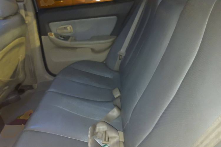 Used Hyundai Elantra 2011 1.6L Manual Comfort Version
