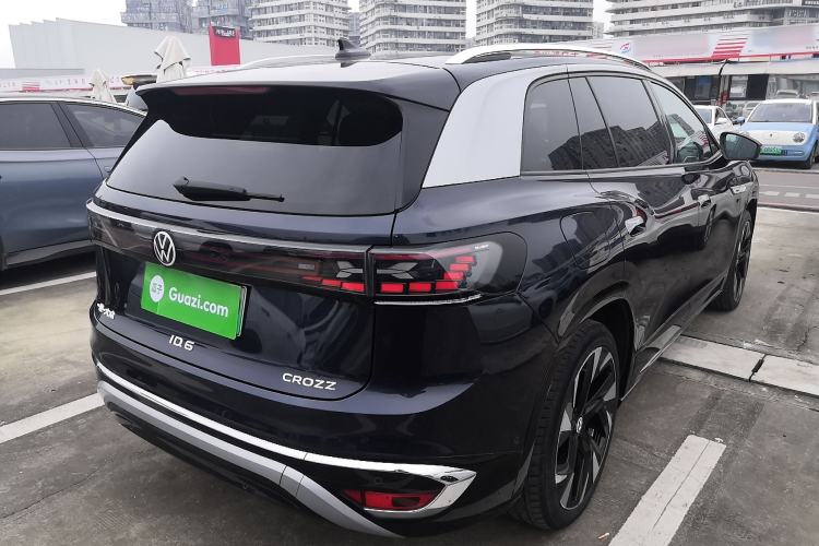 Used Volkswagen ID.6 CROZZ 2022 High-Performance PRIME Edition Rear Right 45 Deg