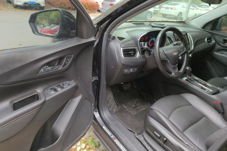 Used Chevrolet Equinox 2018 535T Automatic YuJie Edition Driver Seat