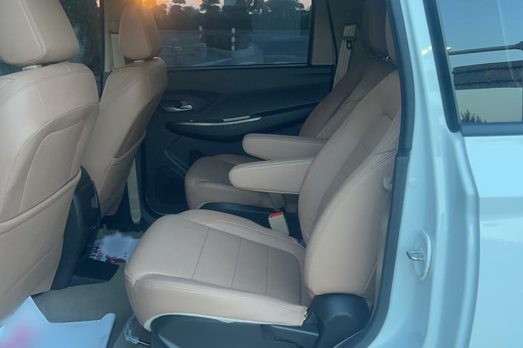 Used Wuling Hongguang 2021 1.5L S Luxury Model Electric Power Steering LAR