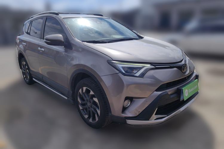 Used Toyota RAV4 2016 2.5L Automatic 4x4 Elite Edition
