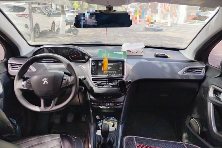 Used Peugeot 2008 2014 1.6L Manual Fashion Edition
