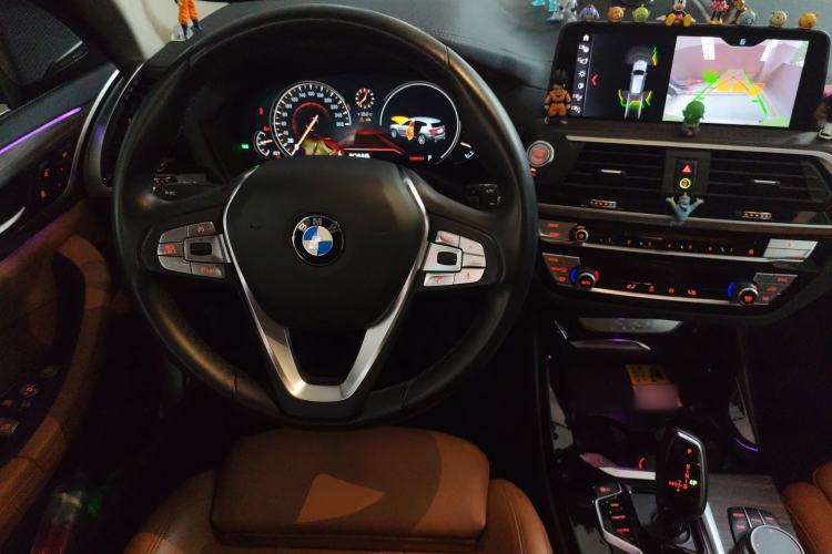 Used BMW X3 2019 xDrive28i Luxury Package Steering Wheel