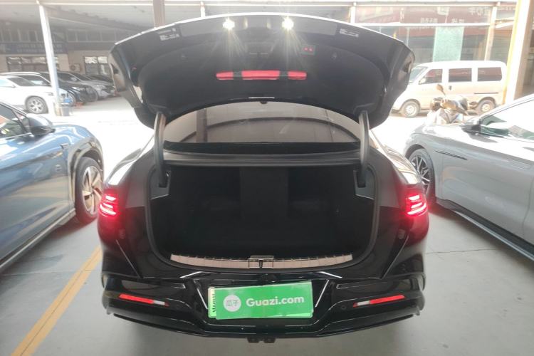 Used Denza Z9 2024 1100 km Four-Wheel Drive Max Version