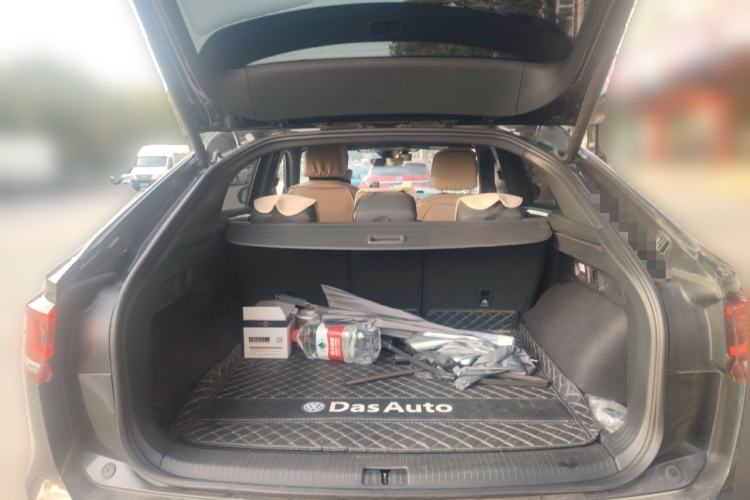 Used Volkswagen Tayron X 2020 380TSI Four-Wheel Drive Flagship Smart Connectivity Version Trunk