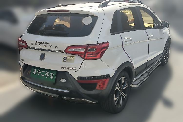 Used BAIC Senova X25 2015 1.5L Manual Elite Edition
