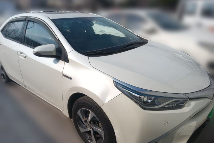 Used Toyota Levin 2017 Revised Dual-Engine 1.8H GS E-CVT Elite Sunroof Version China V Standard Front Right 45 Deg