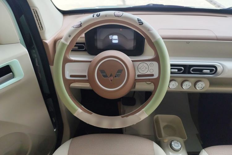 Used Wuling Hongguang MINIEV 2024 3rd Generation 215km Youth Edition Steering Wheel