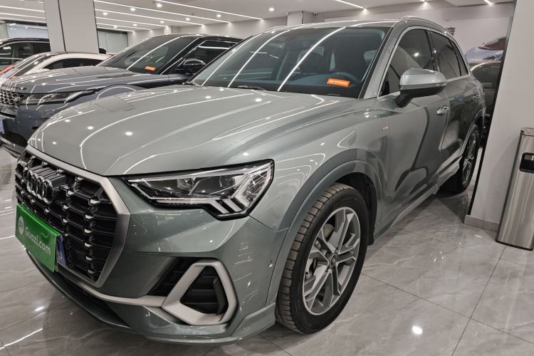 Used Audi Q3 2022 40 TFSI Fashion Dynamic Model