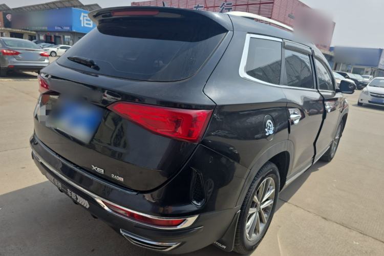 Used JETOUR X90 2019 1.5T Manual Enjoyment Model 5 Seats China VI Standard
