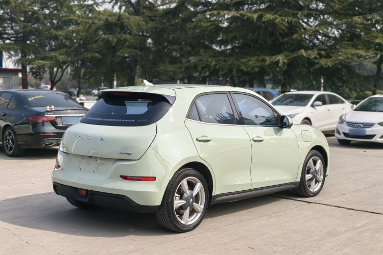 Used ORA Good Cat 2023 401 km Standard Range Luxury Version Lithium Iron Phosphate Exterior 5