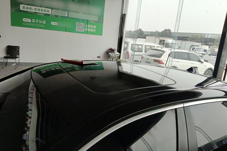 Used BMW 5 Series 2014 520Li Elegant Model Roof