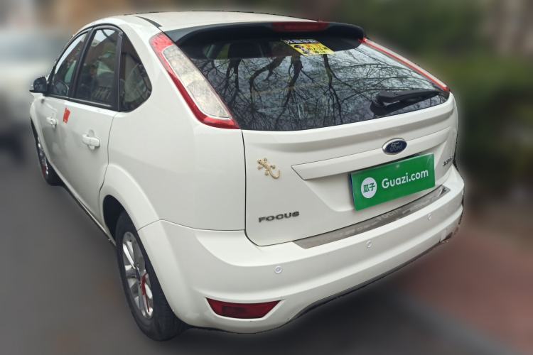 Used Ford Focus 2013 Hatchback Classic 1.8L Automatic Base Model Rear Left 45 Deg