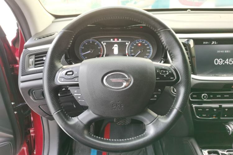 Used GAC Trumpchi GS7 2017 280T Two-Wheel Drive Luxury Model Steering Wheel