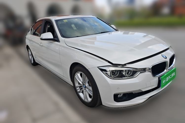 Used BMW 3 Series 2016 320Li Ambition Model Front Right 45 Deg