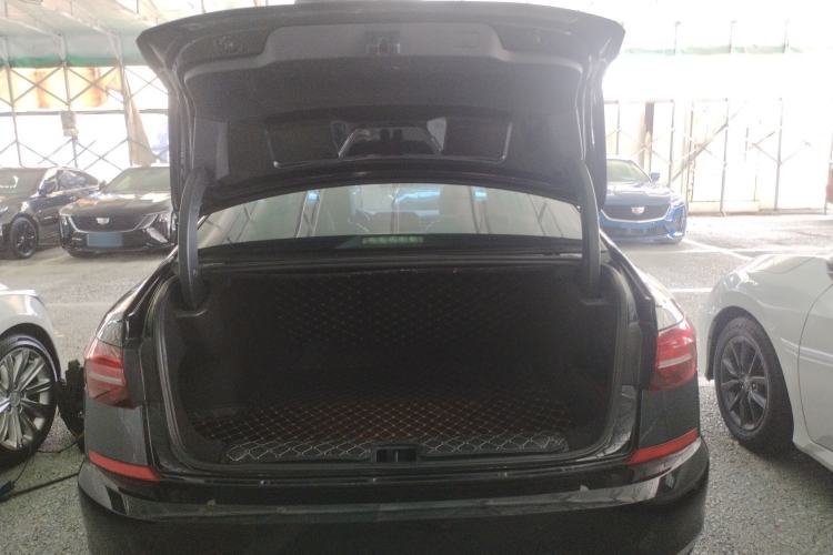 Used Volkswagen Passat 2020 330TSI Elite Edition China VI