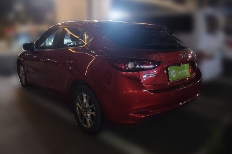 Used Mazda 3 Axela 2017 Hatchback 1.5L Automatic Comfort Model Emission Standard China V
