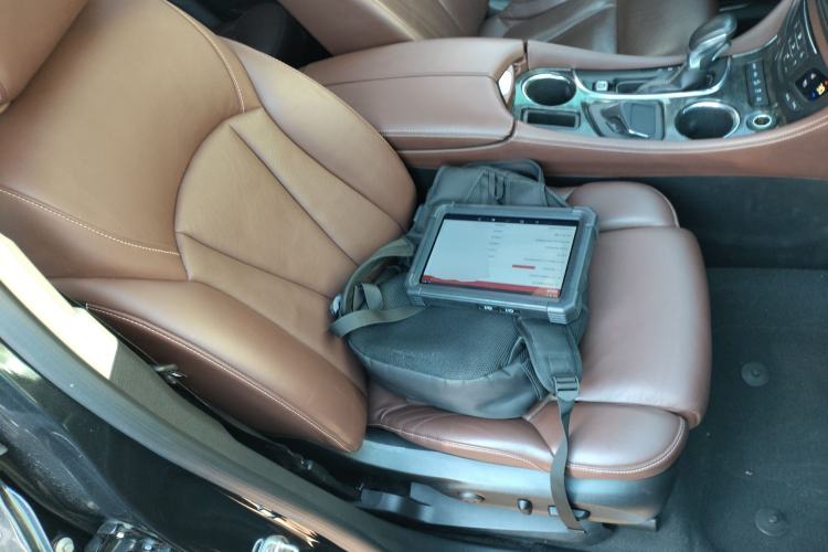 Used Buick Envision 2014 28T Four-Wheel Drive All-Terrain Flagship Edition Right Front Seat