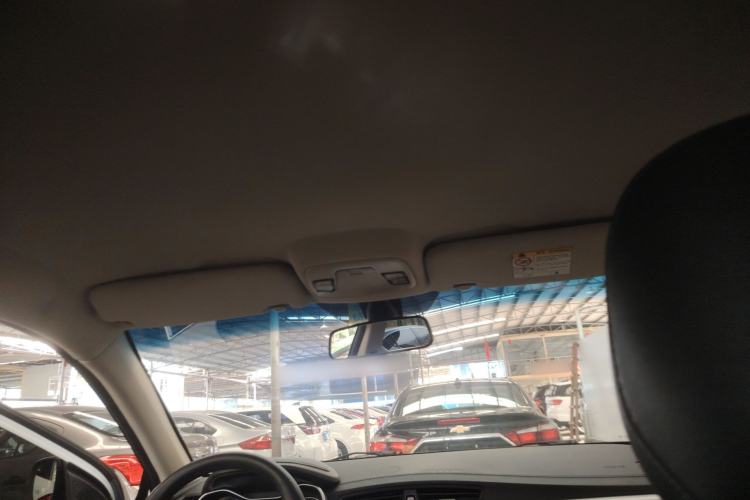 Used Geely Auto Vision 2018 1.5L Automatic Happiness Edition Headliner