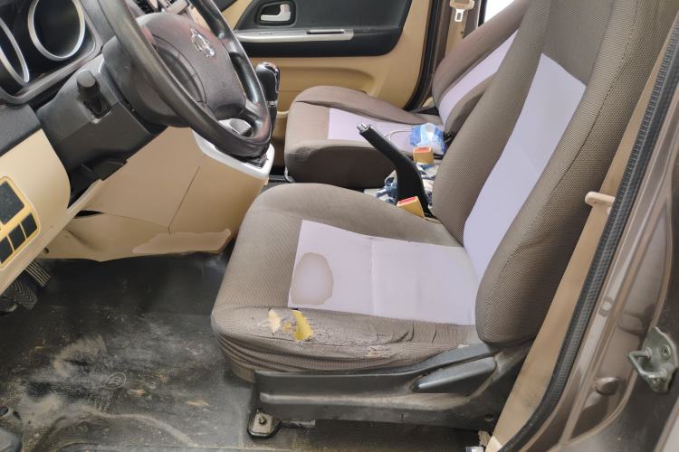 Used CHANGAN KAICHENG Ruixing M70 2018 1.5L Comfort Model Flat-Top Hatchback DAM15DL Left Front Seat